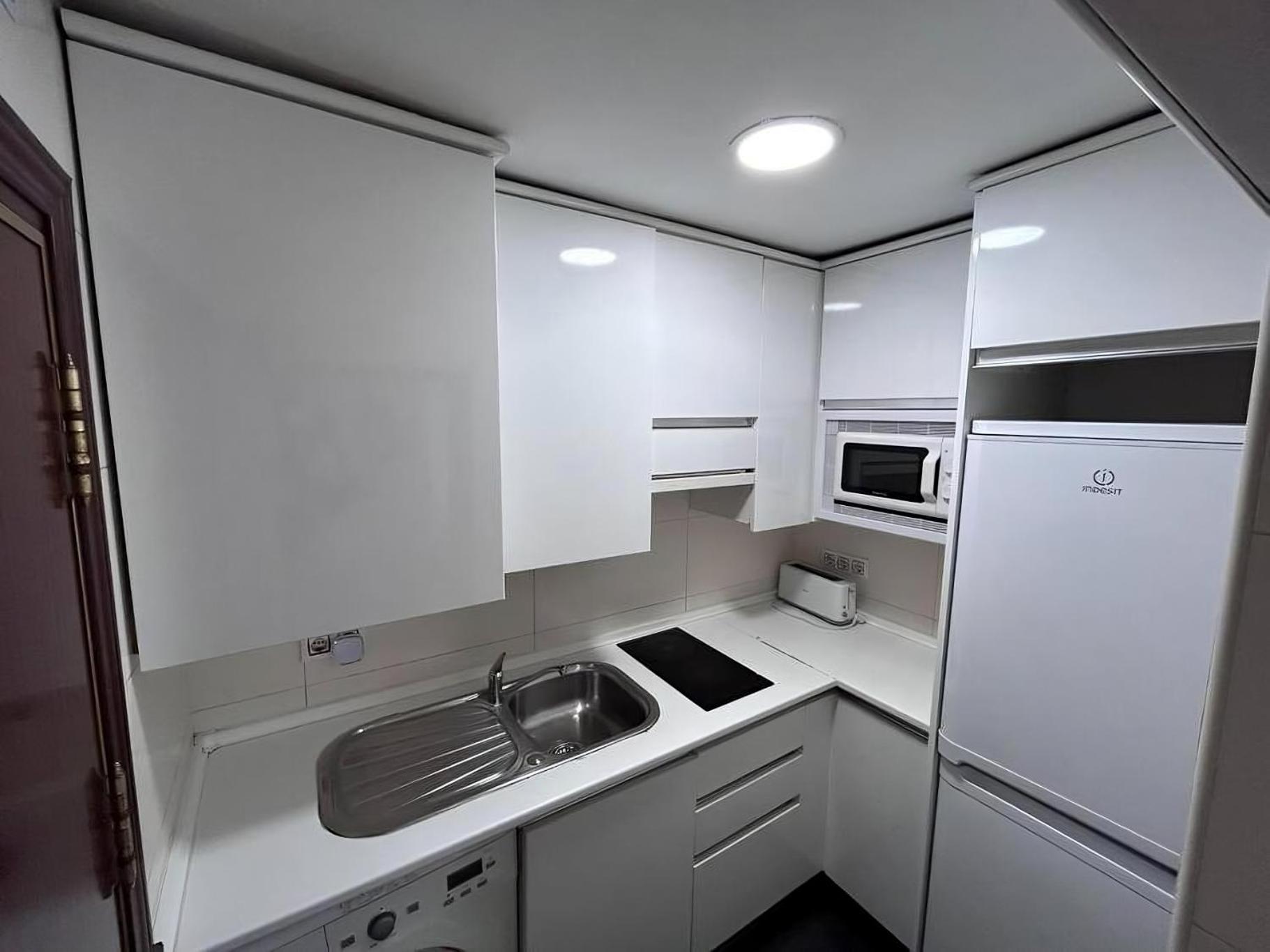 Comfortable Flat In Paseo Del Prado Atocha-Almd8 Madrid Exterior foto