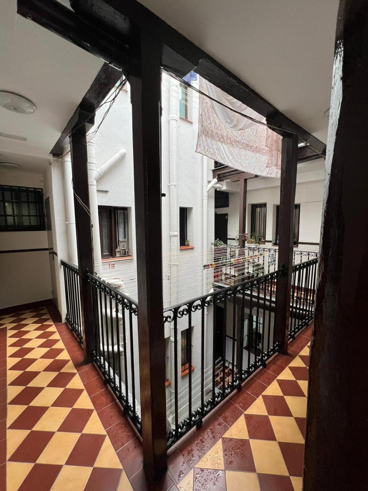 Comfortable Flat In Paseo Del Prado Atocha-Almd8 Madrid Exterior foto